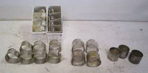 lot 149 image: Silver plate napkin rings