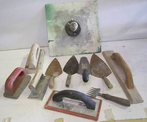 lot 150 image: Masonry and concrete tools