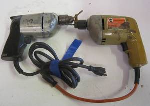 lot 173 image: 2 electric drills