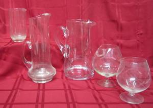 lot 151 image: 5 glass decanters