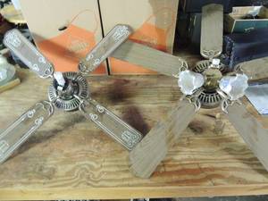 lot 505 image: 4  blade celling fan with light,   5 blade ceiling fan with 3 light fixture (one bulb cover missing