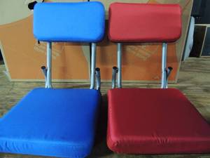 lot 527 image: Red and Blue bleacher seat brand new never used