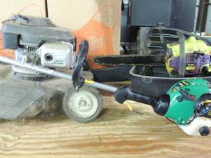 lot 495 image: Polan wild thing chainsaw in case, featherlike FL20 gas weed eater 15 cut 20cc engine Southland Convertible mulcher mower Honda gcv engine 160 5.5 (all unknown working condition )
