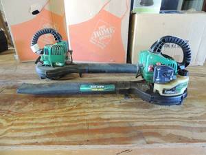 lot 556 image: Featherlike weed eater FL1500 gas power 150 mph weed eater and FL1500 LE super blow