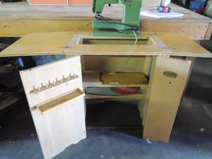 lot 538 image: Elna Supermatic sewing machine with stand