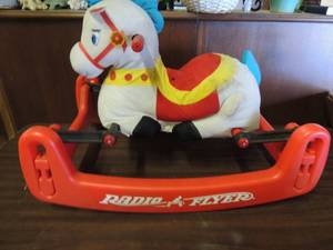 lot 688 image: Radio Flyer toddler rocking horse 32L 35 H