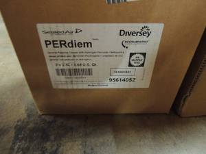 lot 723 image: Diversy Perdium purpose cleaner x2 2.5L NEW