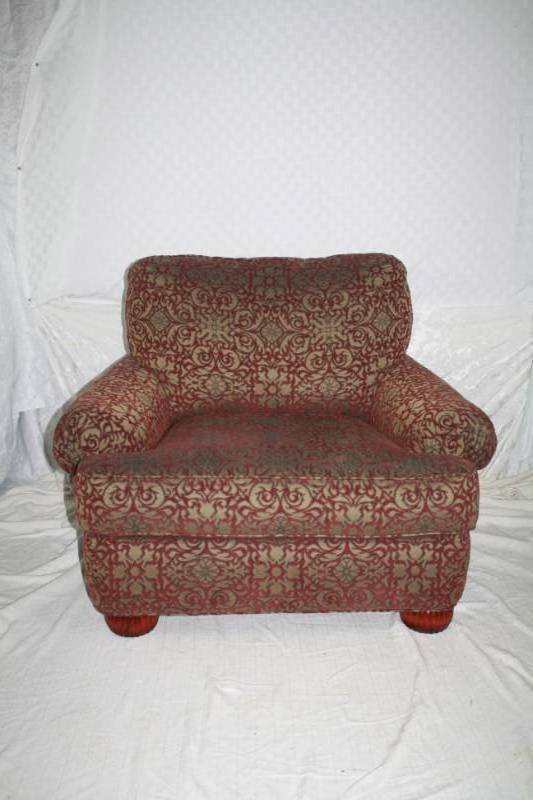 lot 18 image: Occassional Chair