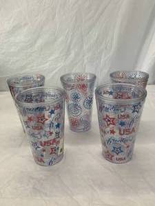 lot 107 image: July 4th Plastic Glasses