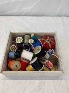 lot 127 image: Box of sewing notions