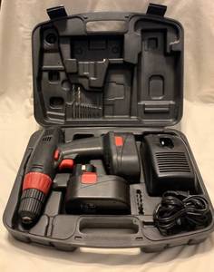 lot 153 image: Coleman 18 Volt Drill