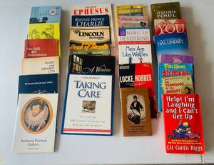 lot 161 image: Paperback books Lot #2