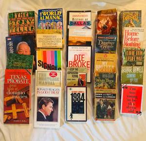 lot 173 image: Paperback books Lot #14
