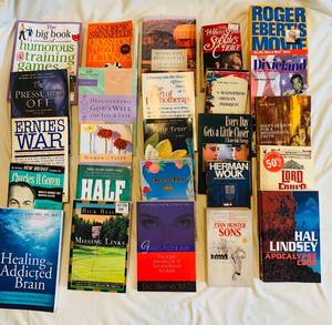 lot 174 image: Paperback books Lot #15