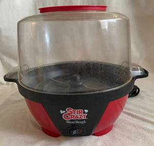 lot 183 image: West Bend Popcorn Maker