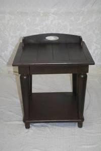 lot 17 image: DIY Side Table