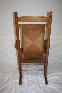 lot 41 image: Vintage Rocking Chair