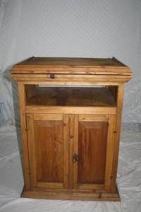 lot 48 image: Rustic KitchenTV Cart