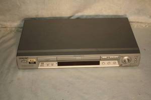 lot 57 image: Sony DVD Player