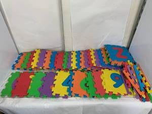 lot 55 image: Foam Alphabet and numbers