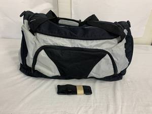 lot 41 image: Black & Gray Duffel bag