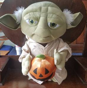 lot 59 image: LARGE SIZE YODA STUFFED PLUSH