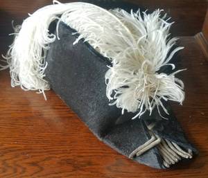 lot 63 image: ANTIQUE FRANK HENDERSON (KALAMAZOO, MICHIGAN) KNIGHT TEMPLAR CHAPEAU