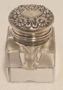 lot 80 image: RARE FIND ANTIQUE THICK GLASS INK WELL WITH STERLING SILVER TOP (CIRCA 1890S - 1900S)