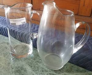 lot 120 image: GLASS PITCHERS