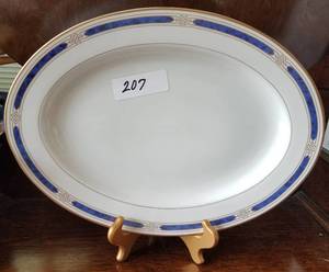lot 207 image: GORHAM REGALIA COURT LAPIS 14 OVAL SERVING PLATTER