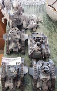 lot 155 image: LOT OF COLLECTIBLE MODELS