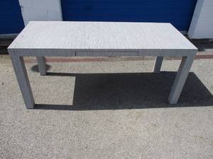 lot 95 image: Modern Parsons Style Writing Desk.