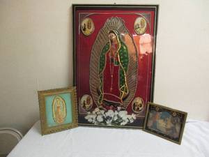 lot 29 image: Lot  3Pieces Of Religious Art