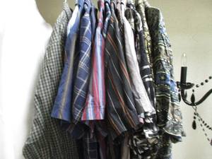 lot 33 image: Lot of 14-Mens Size Large Shirts
