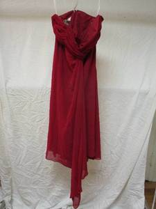lot 46 image: Davids Bridal-Cocktail  Evening  Formal Party Dress