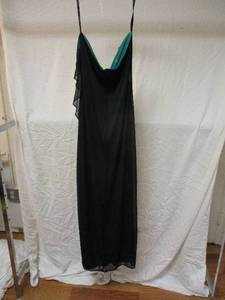 lot 45 image: Zum Zum by Niki Livas-Cocktail  Evening  Formal Party Dress
