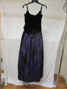 lot 51 image: Jessica McClintock-Cocktail  Evening  Formal Party Dress