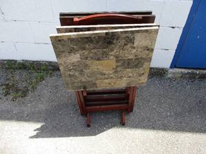 lot 31 image: Set of 4-TV Trays with Storage Stand