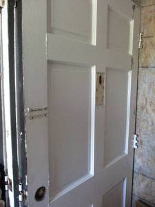 lot 102 image: 9- Solid Wood Entry Doors