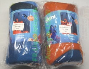 lot 30 image: New Disney Finding Dory pleece throw, 2 total