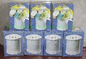 lot 65 image: Giftco Inc. ceramic flower vases, 7 total