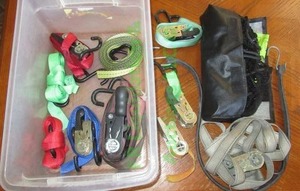 lot 71 image: Assorted cargo straps plus
