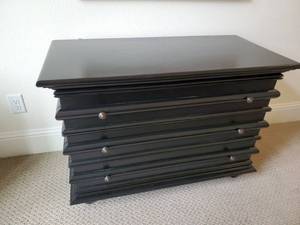 lot 56 image: Noir Ascona Three Drawer Chest