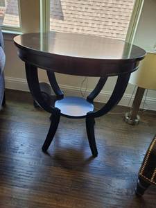 lot 175 image: Round Black Wood Side Table