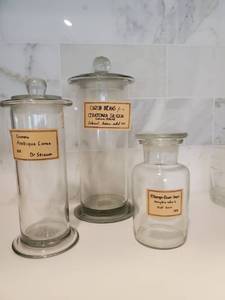 lot 189 image: Vintage Look Bottles by Twos Company