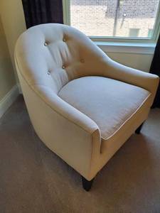 lot 198 image: Upholstered Chair with Wood Feet