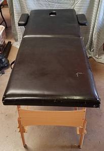 lot 203 image: Portable Massage Table