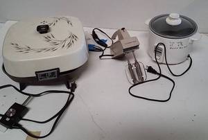 lot 220 image: Countertop Kitchen Appliances