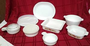 lot 310 image: Lot of Corning Dishes