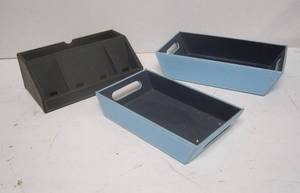 lot 314 image: Faux leather office accessories